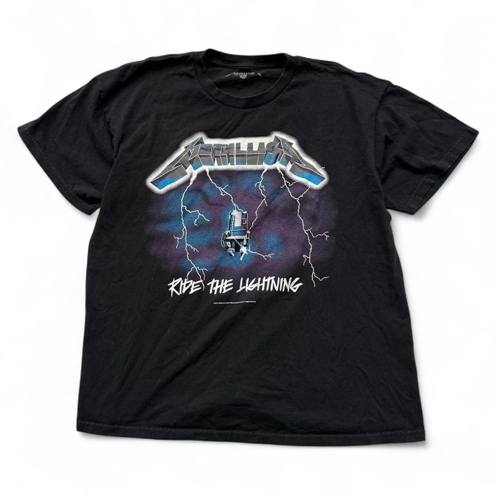 Metallica "Ride The Lightning" Black Graphic Tee L